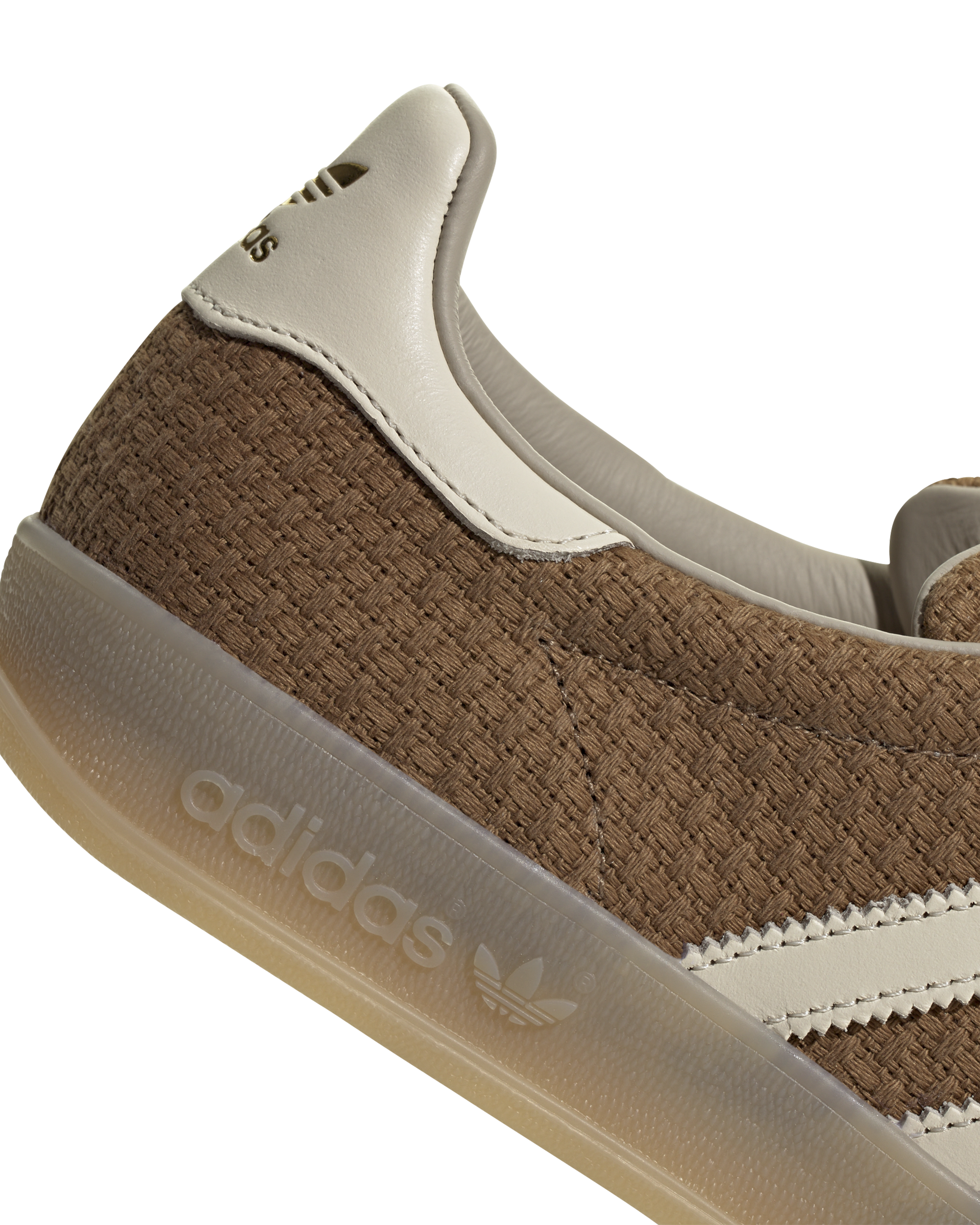 Gazelle Indoor